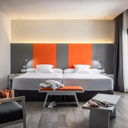 Estival Centurion Playa 4* كامبريلس
