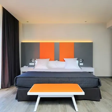 Estival Centurion Playa 4* كامبريلس