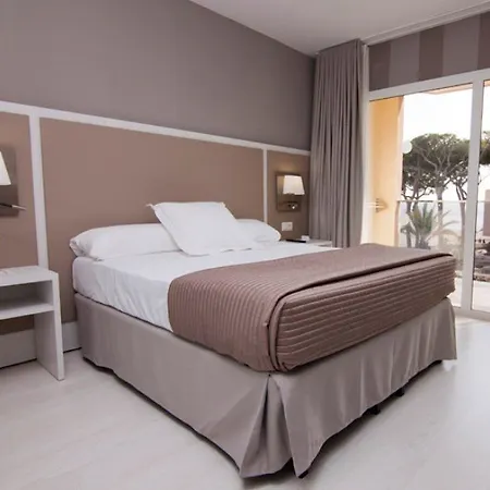 Estival Centurion Playa فندق 4*