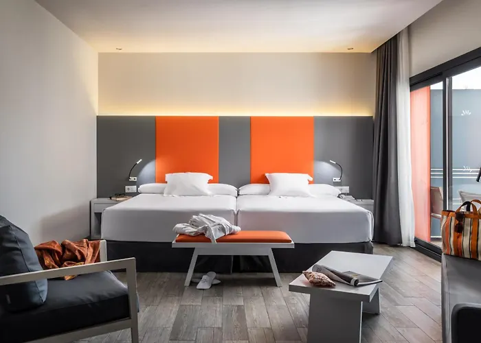 Estival Centurion Playa 4* Cambrils